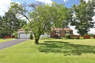150 Conner Ln, Lewis Center, OH 43035 - Photo 2