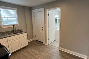 11 E Kelso Rd, Columbus, OH 43202 - Photo 14