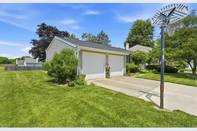 4913 Pear Tree Court, Columbus, OH 43230 - Photo 2