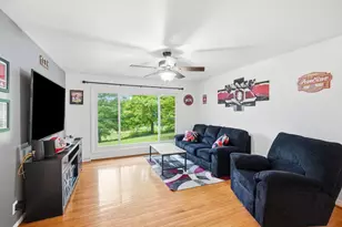 385 Taylor Blair Rd, West Jefferson, OH 43162 - Photo 16