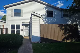 2508 Nassau Dr, Columbus, OH 43232 - Photo 2