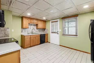 4513 St Ann Ln, Whitehall, OH 43213 - Photo 6