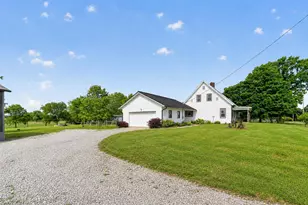 4622 Lock Rd, Centerburg, OH 43011 - Photo 2