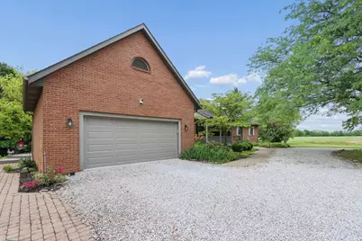 1525 Cole Road, Columbus, OH 43228 - Photo 32