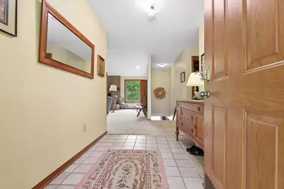 1525 Cole Road, Columbus, OH 43228 - Photo 2