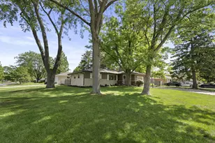 5276 Heritage Ln, Hilliard, OH 43026 - Photo 6