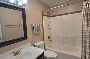 6912 Kinston Dr, Canal Winchester, OH 43110 - Photo 20