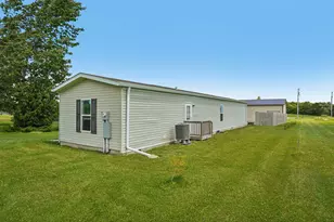 7916 State Route 559, Zanesfield, OH 43360 - Photo 82