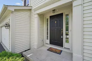 831 Lone Rise Dr W, Marysville, OH 43040 - Photo 2
