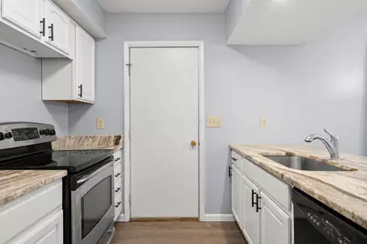 4919 Dublin Falls #C, Columbus, OH 43221 - Photo 8