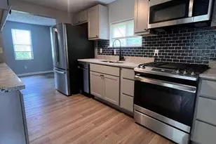 2880 Bulen Ave, Columbus, OH 43207 - Photo 8