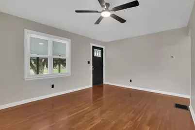 2621 Homecroft Drive, Columbus, OH 43211 - Photo 16