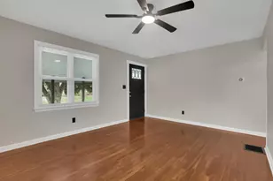 2621 Homecroft Dr, Columbus, OH 43211 - Photo 16