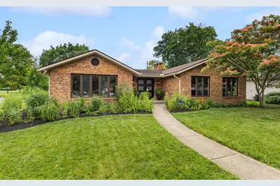 1463 Wakefield Court E, Columbus, OH 43209 - Photo 2