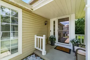 7573 Bay Hill Dr, Pickerington, OH 43147 - Photo 2
