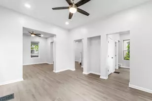 256 N Monroe Ave, Columbus, OH 43203 - Photo 20
