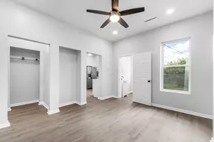 256 N Monroe Ave, Columbus, OH 43203 - Photo 18
