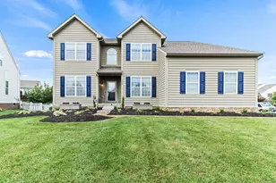 1356 Scotsman Dr, Grove City, OH 43123 - Photo 1