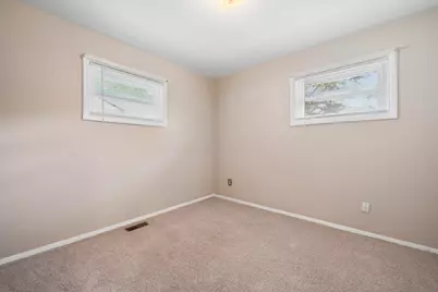 3590 Ontario Street, Columbus, OH 43224 - Photo 20