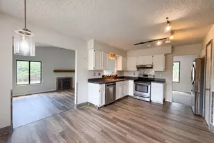 3581 Meadowgate Ct, Pickerington, OH 43147 - Photo 2