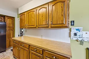 2072 N Columbus St, Lancaster, OH 43130 - Photo 12