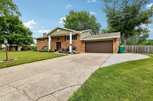 2170 Northern Dr, Dayton, OH 45431 - Photo 2