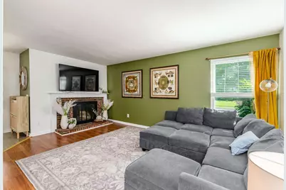 4544 Sandringham Drive, Columbus, OH 43220 - Photo 8