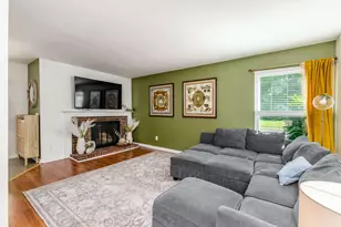 4544 Sandringham Dr, Columbus, OH 43220 - Photo 8