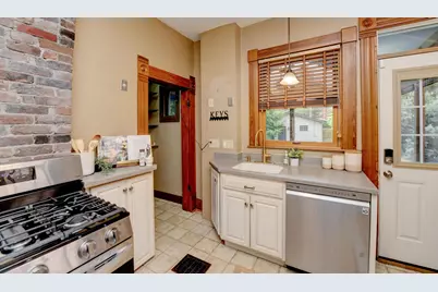 355 King Avenue, Columbus, OH 43201 - Photo 18
