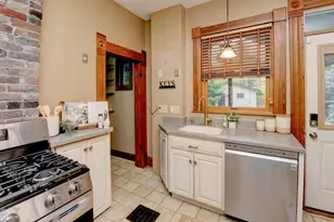 355 King Ave, Columbus, OH 43201 - Photo 18