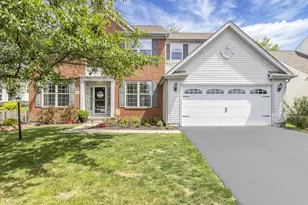 166 Longleaf St, Pickerington, OH 43147 - Photo 1