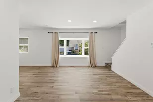 1558 Forest St, Columbus, OH 43206 - Photo 12