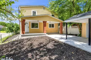 1558 Forest St, Columbus, OH 43206 - Photo 2