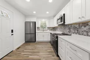 1558 Forest St, Columbus, OH 43206 - Photo 14