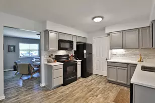2055 Flanders Ct, Columbus, OH 43235 - Photo 12