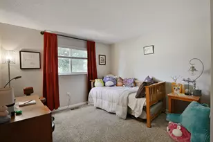 2055 Flanders Ct, Columbus, OH 43235 - Photo 24