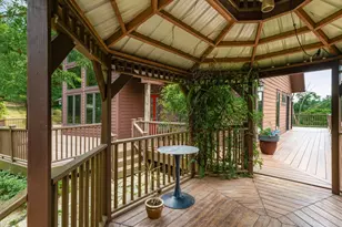 422 Debord Rd, Chillicothe, OH 45601 - Photo 6