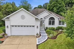 53 Woodlake Trail, Mount Vernon, OH 43050 - Photo 1
