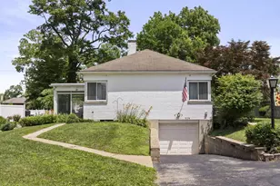 3174 Plymouth Pl, Columbus, OH 43213 - Photo 1