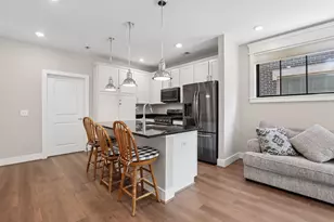 1320 Forsythe Ave, Columbus, OH 43201 - Photo 8
