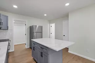 1181 Minnesota Ave, Columbus, OH 43211 - Photo 24