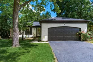 127 Leawood Dr, Delaware, OH 43015 - Photo 2