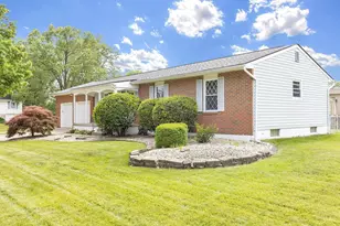747 Hunt Valley Dr, Reynoldsburg, OH 43068 - Photo 4