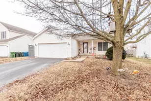 1184 Valley Dr, Marysville, OH 43040 - Photo 2