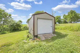 24559 Huffines Rd, Rockbridge, OH 43149 - Photo 14