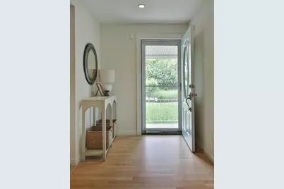3356 Riverside Drive, Columbus, OH 43202 - Photo 6