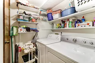 5680 Jousting Ln, Columbus, OH 43231 - Photo 12