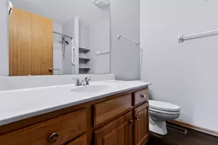 1000 Oak Bay Dr, Galloway, OH 43119 - Photo 26