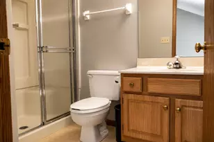 1000 Oak Bay Dr, Galloway, OH 43119 - Photo 8
