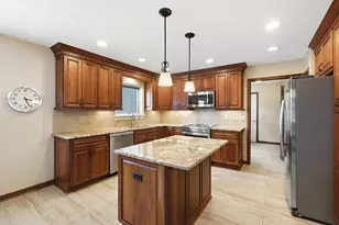 6137 Holywell Dr, Dublin, OH 43017 - Photo 16
